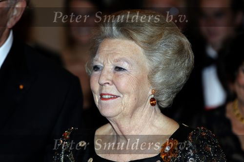 Amsterdam 28 november 2010
Opening Nieuwe de la Mar theater en premiere Le cage aux folles. Koningin Beatrix
Peter Smulders bv