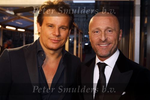Amsterdam 28 november 2010
Opening Nieuwe de la Mar theater en premiere Le cage aux folles. Leco v Zadelhoff met vriend Rob
Peter Smulders bv