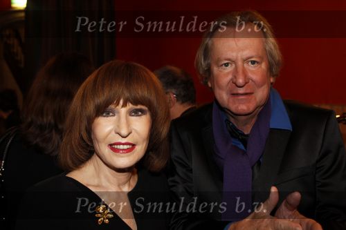 Amsterdam 29 november 2010
Presentatie website Ramses Shaffybij Felix Meritis met oa Liesbeth List Hedy Lester en Annemarie Oster.
Peter Smulders bv