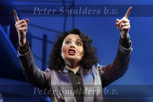 Zaandam 22 november 2010
Premiere musical Volendam in het zaantheater met Maaike Widdershoven in de hoofdrol.
Peter Smulders bv