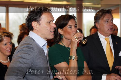 Amsterdam 8 november 2010
Opening Ronald Mac Donald sport center door Prinses Marilene en Marco v Basten . Ed Nijpels is ook aanwezig.
Peter Smulders bv