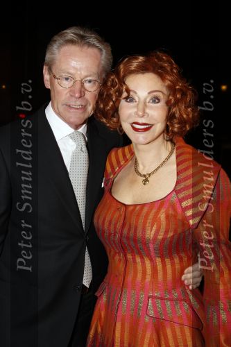 Utrecht 16 november 2010
Premiere Harry Potter film bij het spoorweg museum in Utrecht. Marijke Helwegen met man
Peter Smulders bv