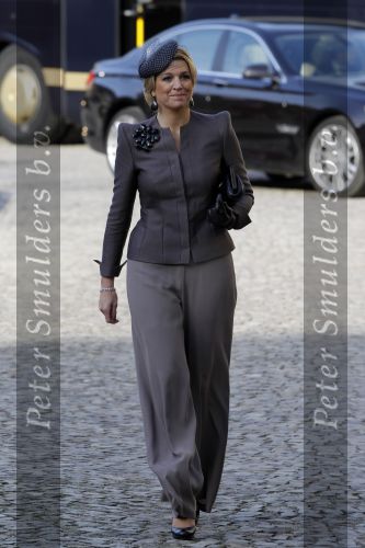 Brussel 20 november 2010
Trouwen Prins Carlos en Annemarie v Weezel in Brussel. Maxima Met Koningin Beatrix en Prins Willem Alexander
Peter Smulders bv