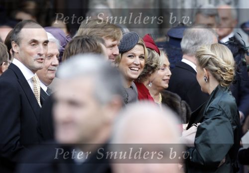 Brussel 20 november 2010
Trouwen Prins Carlos en Annemarie v Weezel in Brussel. Maxima Met Koningin Beatrix en Prins Willem Alexander
Peter Smulders bv
