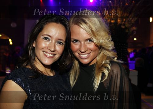 Amsterdam 15 november 2010
LAF beurs (Life after Football) in de beurs van Berlagen. Mirjam Homma met een vriendin
Peter Smulders bv