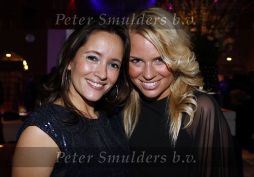 Amsterdam 15 november 2010
LAF beurs (Life after Football) in de beurs van Berlagen. Mirjam Homma met een vriendin
Peter Smulders bv