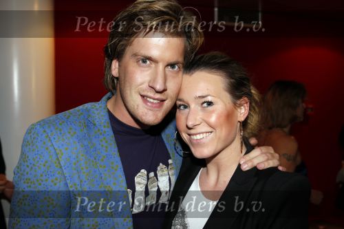 Zaandam 22 november 2010
Premiere musical Volendam in zaantheater. Nick Nielsen met vriendin
Peter Smulders bv