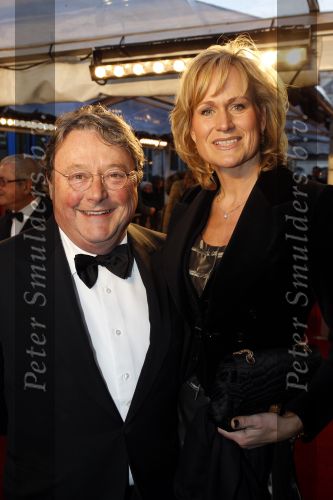 Amsterdam 28 november 2010
Opening Nieuwe de la Mar theater en premiere Le cage aux folles. 
Oger Lusink  met ex-partner Ceciel Lutke Veldhuis