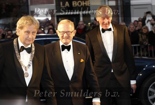Amsterdam 28 november 2010
Opening Nieuwe de la Mar theater en premiere Le cage aux folles. Pieter v Vollenhoven
Peter Smulders bv