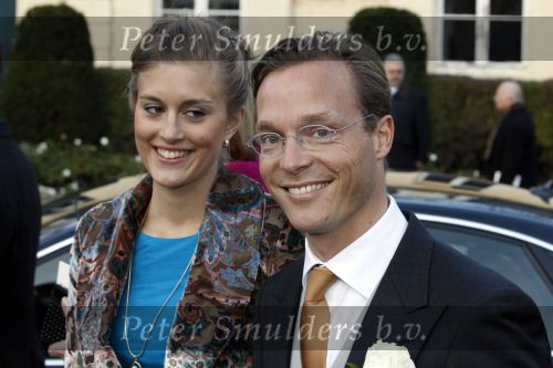 Brussel 20 november 2010
Trouwen Prins Carlos en Annemarie v Weezel in Brussel. Prins Jaime met vriendin Paulette v Ommen
Peter Smulders bv