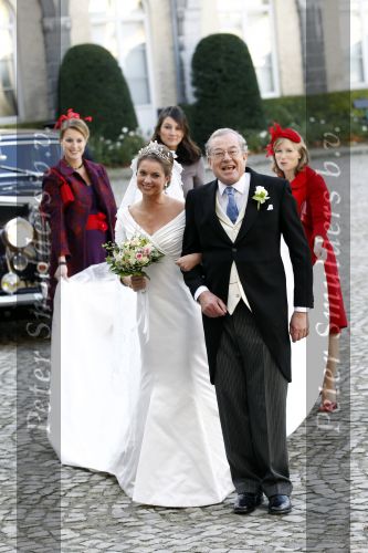 Brussel 20 november 2010
Trouwen Prins Carlos en Annemarie v Weezel in Brussel. Prinses Annemarie met haar vader
Peter Smulders bv