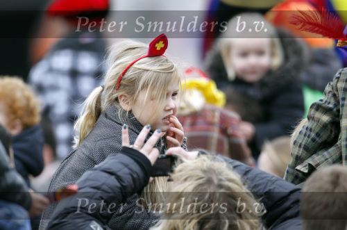 Scheveningen 13 november 2010
Prinses Maxima Prins WillemAlexander en Amalia Ariane en Alexia bij intocht sinterklaas.
Peter Smulders bv