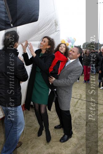 Amsterdam 8 november 2010
Opening Ronald Mac Donald sport center door Prinses Marilene en Marco v Basten . Ed Nijpels is ook aanwezig.
Peter Smulders bv