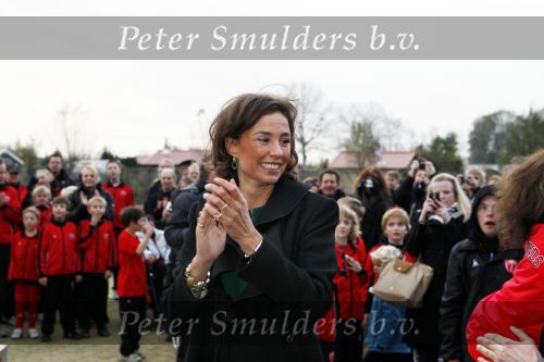 Amsterdam 8 november 2010
Opening Ronald Mac Donald sport center door Prinses Marilene en Marco v Basten . Ed Nijpels is ook aanwezig.
Peter Smulders bv