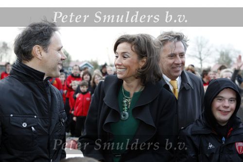 Amsterdam 8 november 2010
Opening Ronald Mac Donald sport center door Prinses Marilene en Marco v Basten . Ed Nijpels is ook aanwezig.
Peter Smulders bv