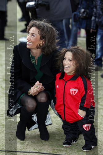 Amsterdam 8 november 2010
Opening Ronald Mac Donald sport center door Prinses Marilene en Marco v Basten . Ed Nijpels is ook aanwezig.
Peter Smulders bv