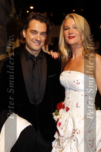 Amsterdam 18 november 2010
Presentatie van de beau monde awards  in het Amstel hotel. Rik v d Westelaken met een vriendin
Peter Smulders