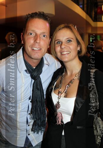 Zaandam 22 november 2010
Premiere musical Volendam in het zaantheater met Maaike Widdershoven in de hoofdrol. Rob Geus met vrouw
Peter Smulders bv