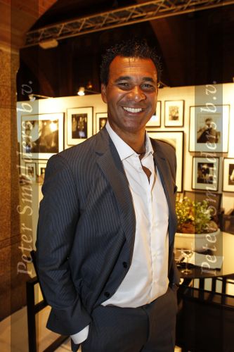 Amsterdam 15 november 2010
LAF beurs (Life after Football) in de beurs van Berlagen. Ruud Gullit met Eric Kuster
Peter Smulders bv