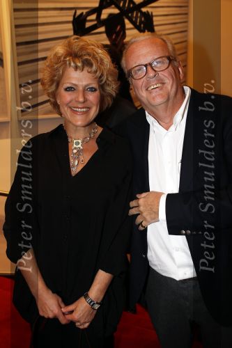 Amsterdam 15 november 2010
Presentatie boek nieuwe de la mar theater. Simone Kleinsma met Guus Verstraeten
Peter Smulders bv