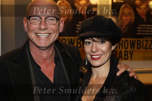 Amsterdam 29 november 2010
Premiere showbizzbaby in de meervaart. Sjoerd Pleijsier met vriendin
Peter Smulders bv