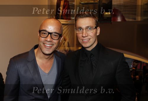 Amsterdam 15 november 2010
Presentatie boek nieuwe de la mar theater. Stanley Burleson met vriend
Peter Smulders bv