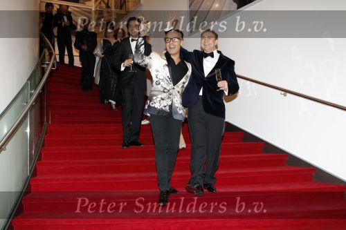 Amsterdam 28 november 2010
Opening nieuwe de la Mar theater en premiere van le cage aux falles. Stanley Burleson en Jon v Eerd
Peter Smulders bv