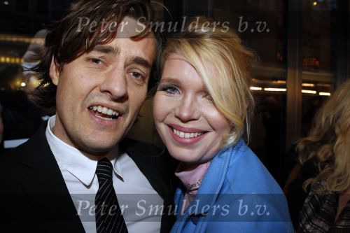 Amsterdam 28 november 2010
Opening Nieuwe de la Mar theater en premiere Le cage aux folles. Tjitske Reidinga met man Vincent Croiset
Peter Smulders bv