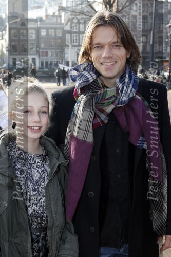 Amsterdam 21 november 2010
Premiere het Geheim in het muziektheater. Tom v Eijk met dochter
Peter Smulders bv