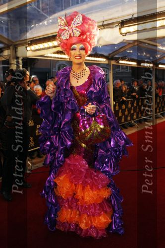 Amsterdam 28 november 2010
Opening Nieuwe de la Mar theater en premiere Le cage aux folles.
Peter Smulders bv