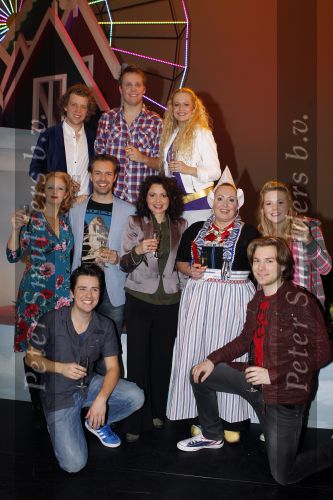Zaandam 22 november 2010
Premiere musical Volendam in het zaantheater met Maaike Widdershoven in de hoofdrol. cast
Peter Smulders bv