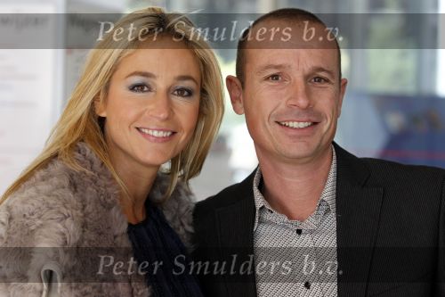 Amsterdam 21 november 2010
Premiere het Geheim in het muziektheater. Wendy en Mike v Dijk
Peter Smulders bv