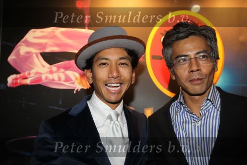 Amsterdam, 21 November 2010
Spiegeltent Palazzo. Hermand den blijker kookt met zijn staf voorBN-ers en genodigden.
Wibi Soerjadi met broer Bo Soerjadi
Foto Peter Smulders BV