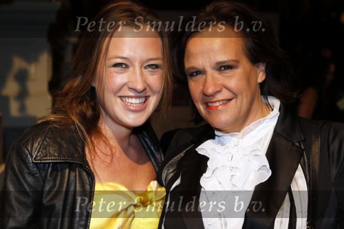 Amsterdam 18 november 2010
Presentatie van de beau monde awards  in het Amstel hotel. Xandra Brood met dochter
Peter Smulders