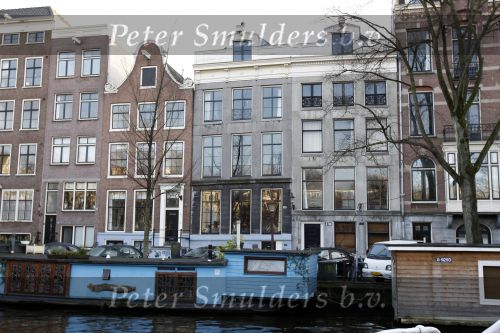 Amsterdam 24 november 2010
Huis Youp van t Hek aan de gracht staat in de stille verkoop.
Peter Smulders bv