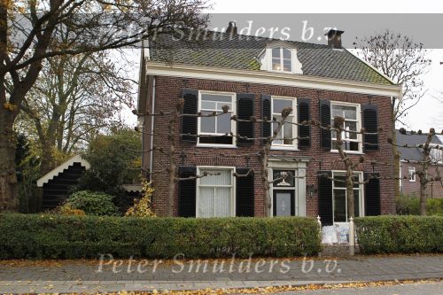 Loenen aan de Vecht 9 november 2010
Nieuwe huis van Yvon Jaspers en haar man in Loenen.
Pieter vd Beukering kwam even met de kinderen kijken bij de verbouwing.
Peter Smulders bv