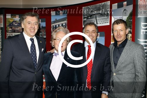 Breda 16 november 2011
Presentatie boek Aad Ouborg. Aad dokter... Harald v Panhuis en Ed Nijpels
Peter Smulders bv