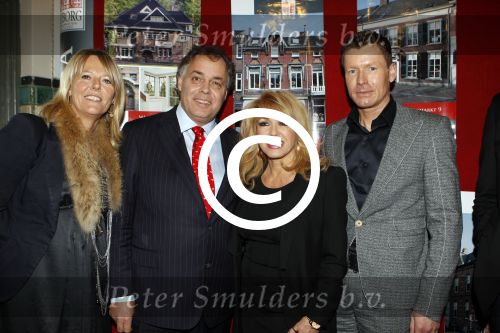 Breda 16 november 2011
Presentatie boek Aad Ouborg. Aad Dorien Patricia Paay en Harald v Panhuis
Peter Smulders bv