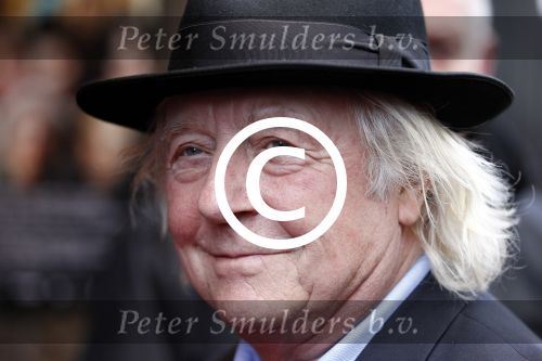Amsterdam 7 december 2011
Premiere van het gordijnpaleis in Tuschinski. Aart Staartjes
Peter Smulders bv