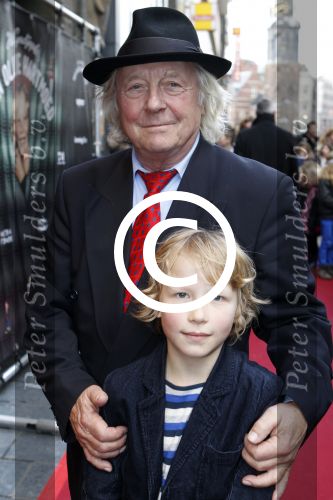 Amsterdam 7 december 2011
Premiere van het gordijnpaleis in Tuschinski. Aart Staartjes
Peter Smulders bv