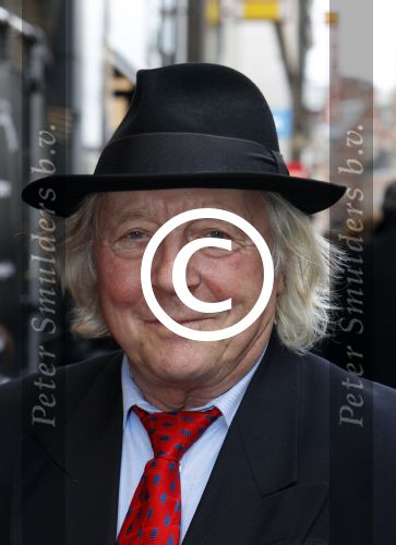 Amsterdam 7 december 2011
Premiere van het gordijnpaleis in Tuschinski. Aart Staartjes
Peter Smulders bv