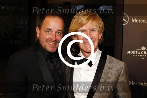 Amsterdam 29 oktober 2011
JFK Gala in het okura hotel. Addy v d Krommenacker met vriend
Peter Smulders bv