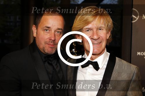 Amsterdam 29 oktober 2011
JFK Gala in het okura hotel. Addy v d Krommenacker met vriend
Peter Smulders bv