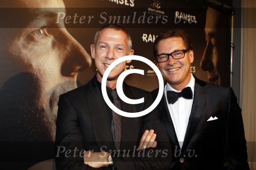 Den Haag 1 december 2011
Premiere Ramses in de schowburg van Den Haag. Albert Verlinde met onno hoes en ouders en zussen
Peter Smulders bv