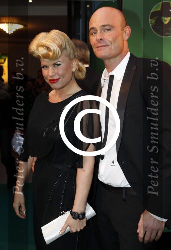 Scheveningen 6 november 2011
Premiere Wicked in het circustheater. Annemarie Jung met partner
Peter Smulders bv
