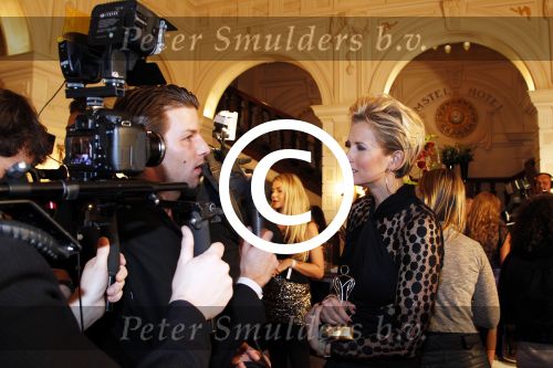 Amsterdam 24 november 2011
Uitreiking Beau monde awards in het Amstel hotel. Anouk Smulders
Peter Smulders bv