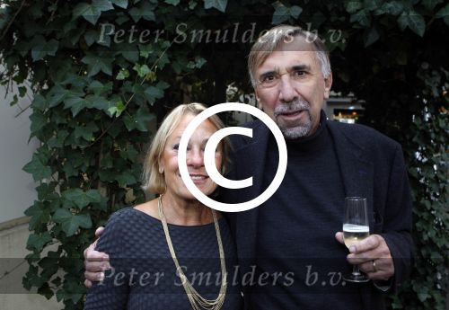Hilversum 1 november 2011
Presentatie boek Bert Kremer bij de jonge haan. Arend Langeberg met vrouw
Peter Smulders bv