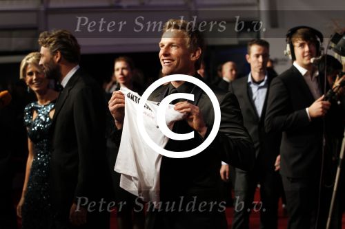 Amsterdam 21 november 2011
Premiere Nova Zembla in het RAI theater. De film is geregisseerd door Reinout Oerlemans en Robert de Hoog en Doutzen Kroes spelen de hoofdrollen.
Prinses Maxima en prins Wilem Alexander zijn de eregasten. Barry Atsma
Peter Smulders bv