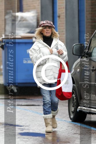 Aalsmeer 22 december 2011
Bonnie st Claire doet boodschappen.
Peter Smulders bv