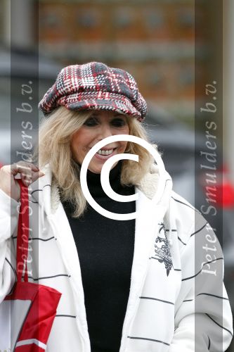 Aalsmeer 22 december 2011
Bonnie st Claire doet boodschappen.
Peter Smulders bv